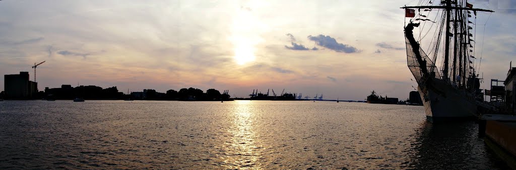Sunset on the Elizabeth River