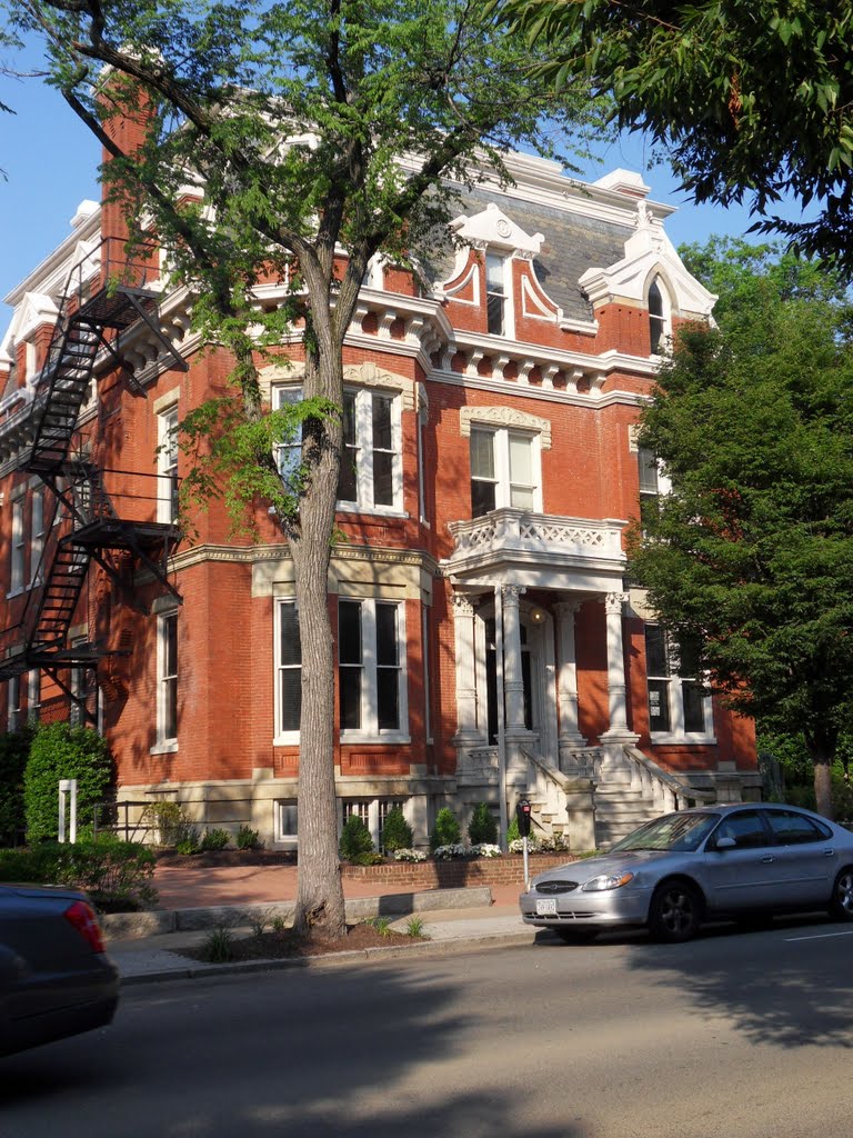 House VCU District, W-Franklin Street,
