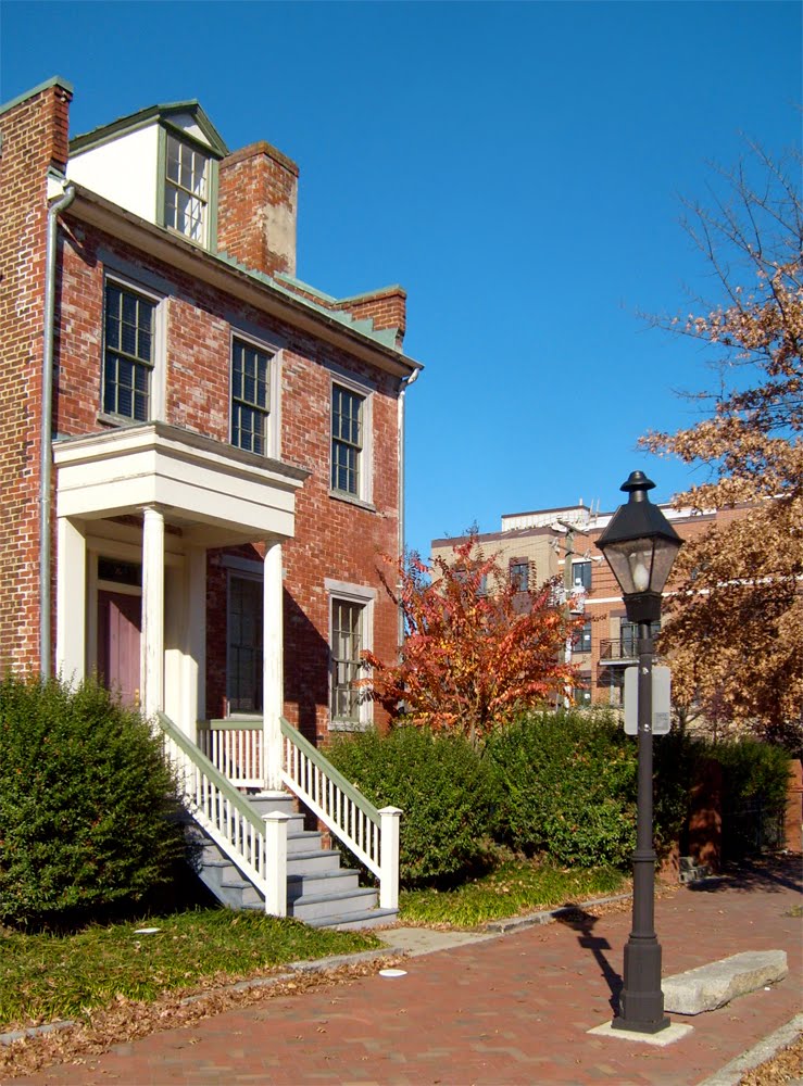 Beautiful Old Home - Richmond VA.