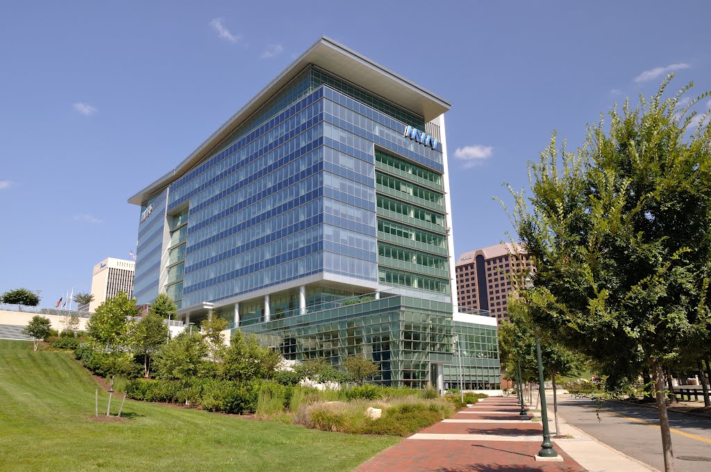 VIRGINIA: RICHMOND: Foundry Park: MeadWestvaco headquarters building