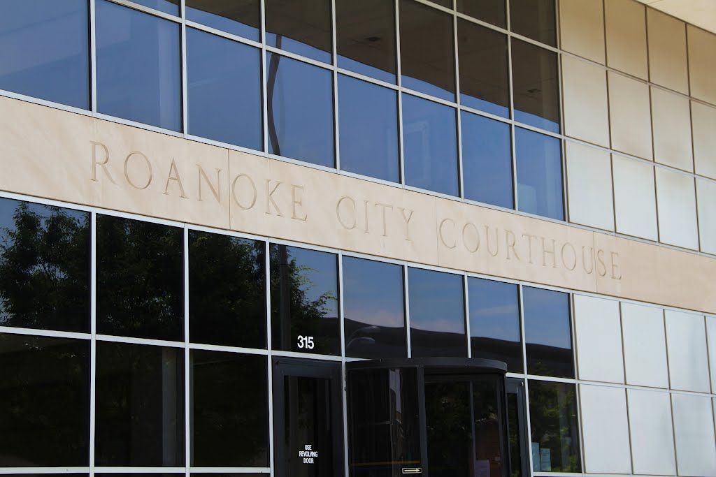 Roanoke City Courthouse - Front (Roanoke Virginia)