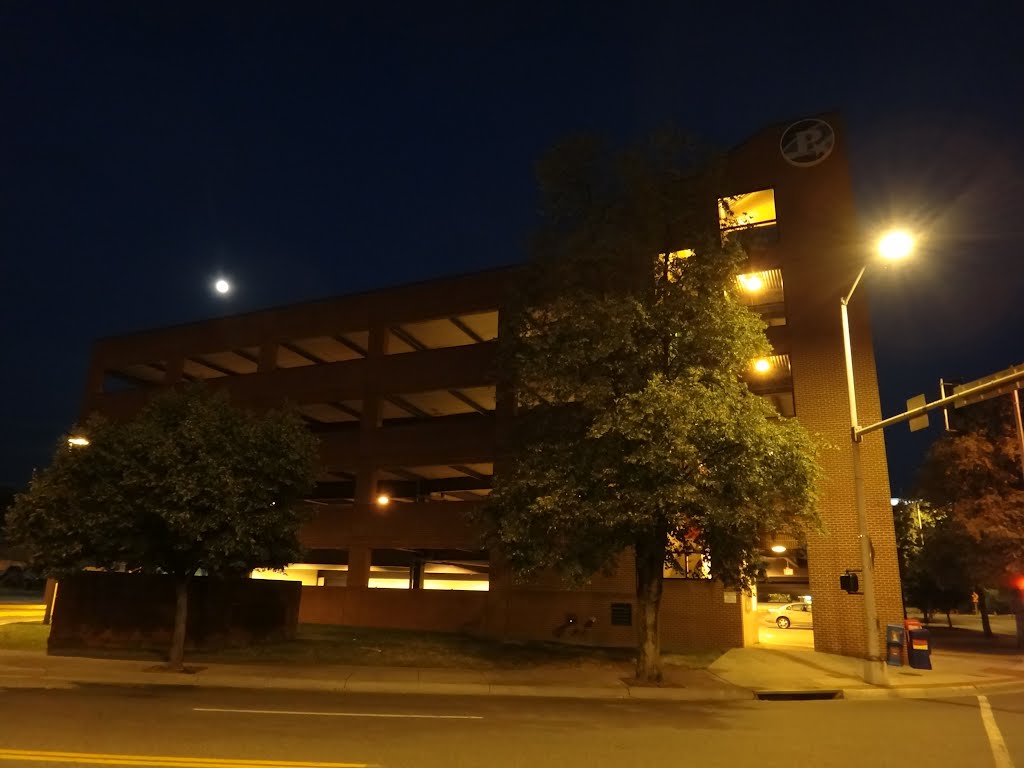 Elmwood Garage moon