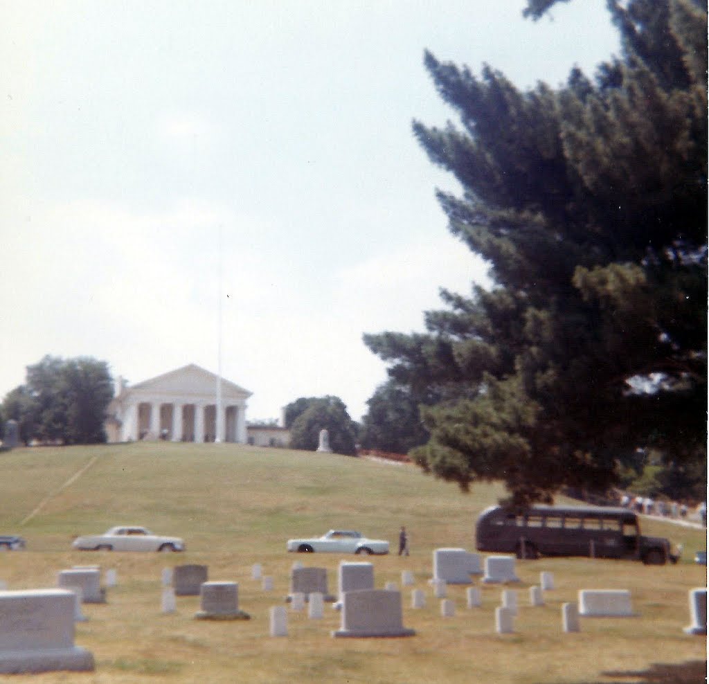 Robert E. Lees Arlington House - Arlington National Cemetery 1964