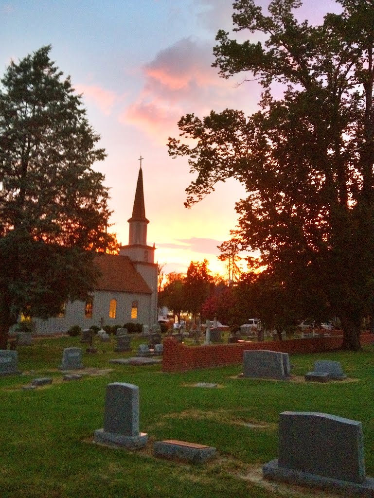 St Johns Episcopal Church, Tappahannock, Virginia