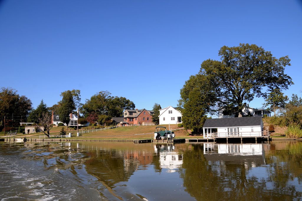 Entrance to Hoskins Creek on the Rappahannock River, Tappahannock, Virginia