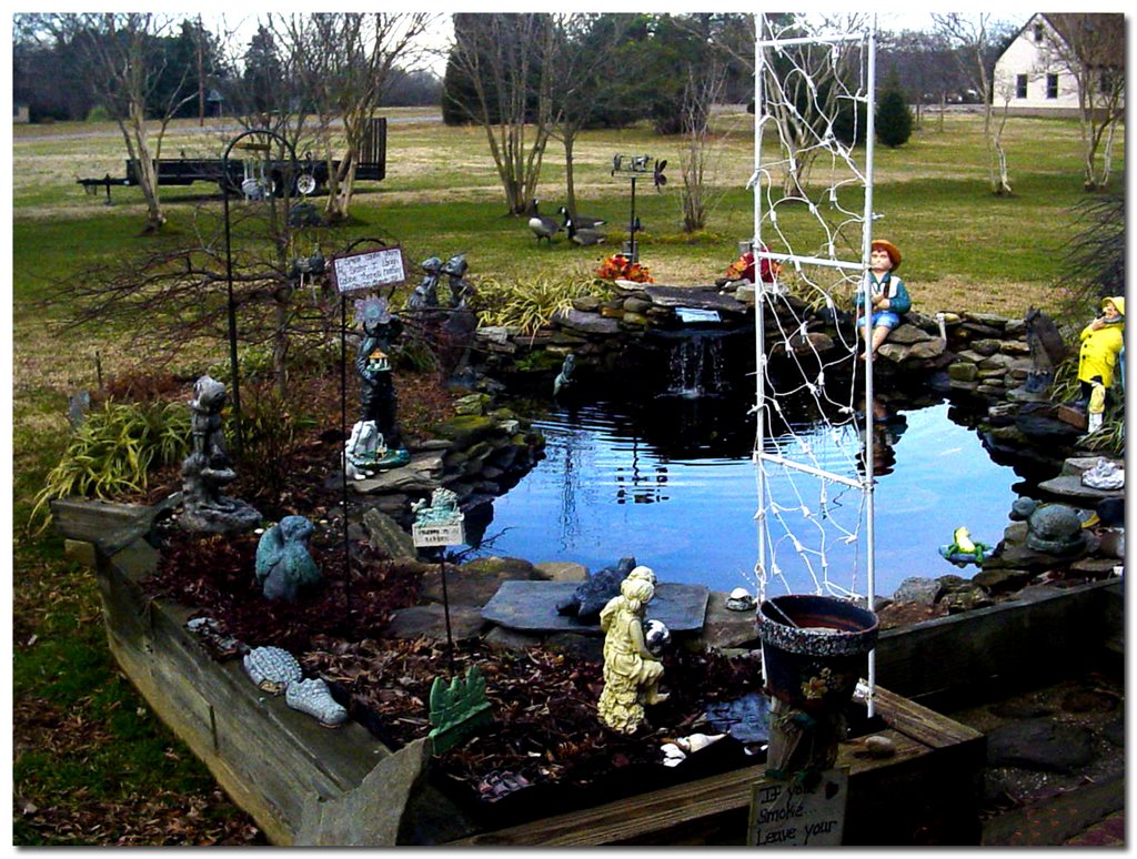 FRIENDS ORNAMENTAL FISH POND ON OSBORNE TURNPIKE