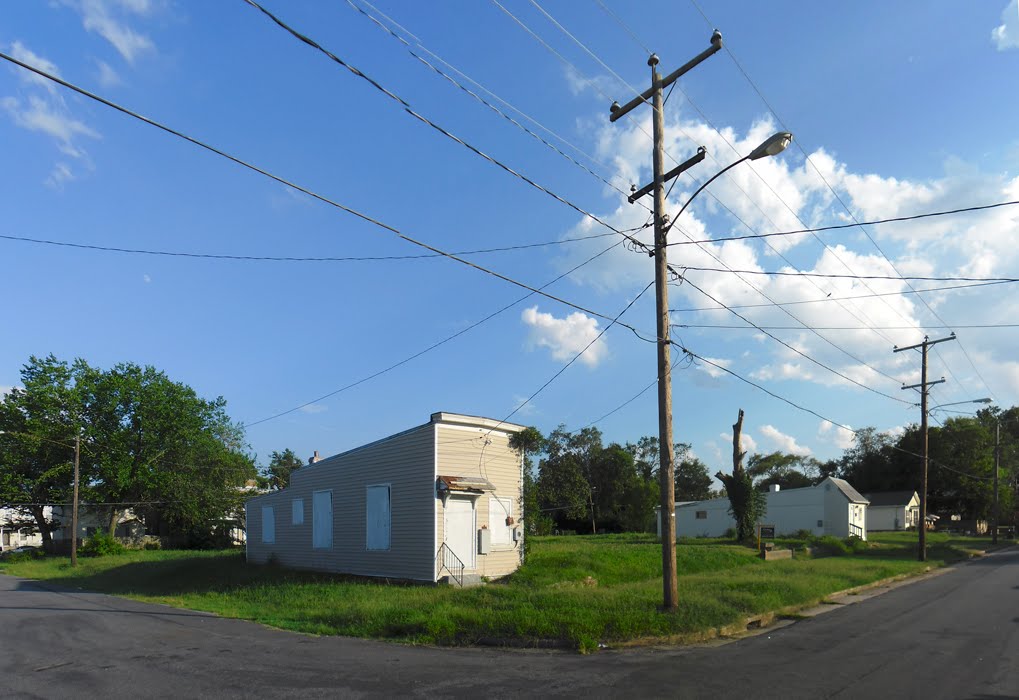Deserted Shot Gun House, Richmond, VA.