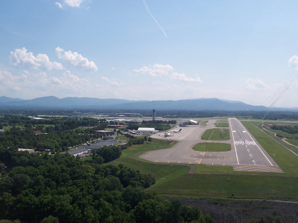 Roanoke Regional Airport/Woodrum Field, Roanoke, VA
