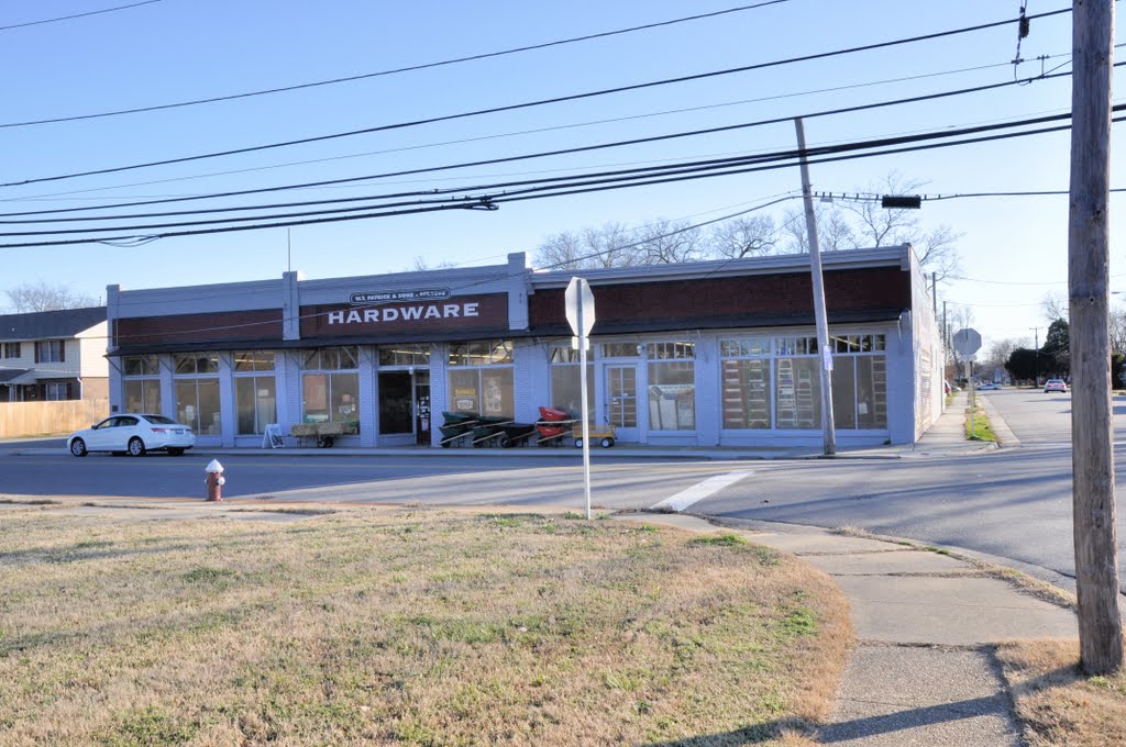 VIRGINIA: HAMPTON: W.T. Patrick & Sons Hardware Store