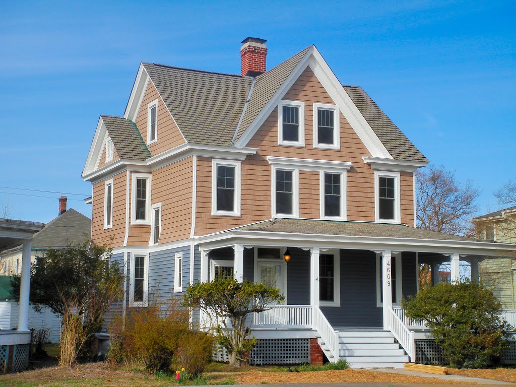 VIRGINIA: HAMPTON: private residence, 4609 Victoria Boulevard