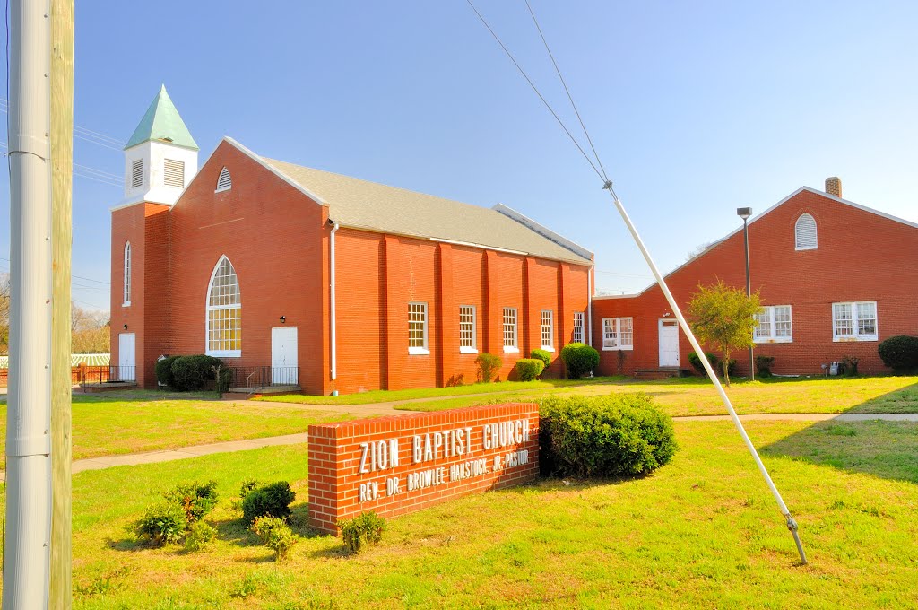 VIRGINIA: HAMPTON: PHOEBUS: Zion Baptist Church (original), 125 West County Street and its road sign