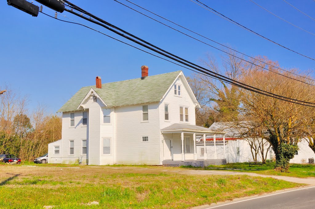 VIRGINIA: HAMPTON: PHOEBUS: private residence on West County Street
