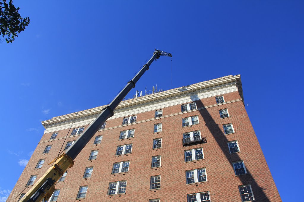 Crane Working at 500 Court Sq, Charlottesville VA