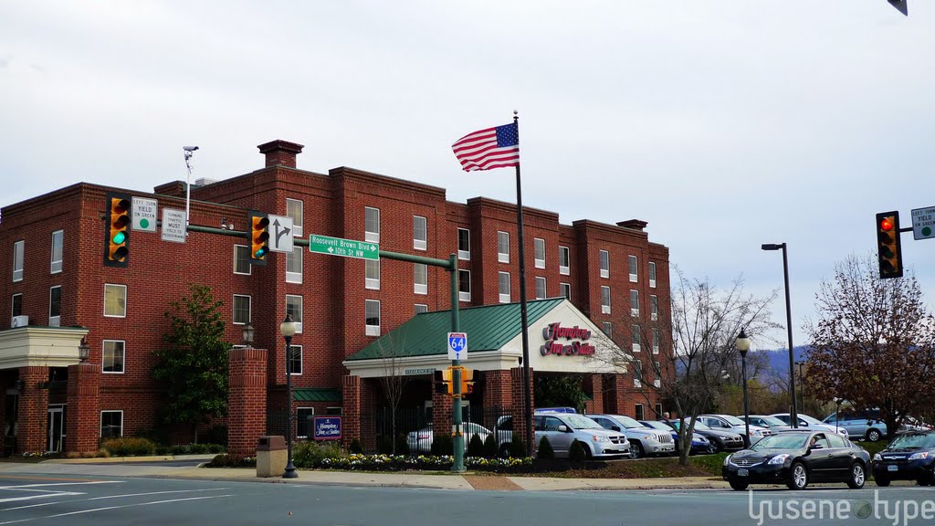 Hampton Inn & Suites
