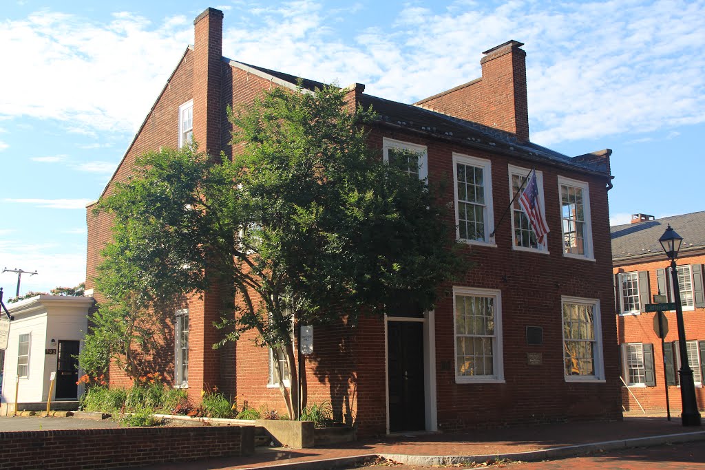 Old Swan Tavern, Charlottesville Virginia