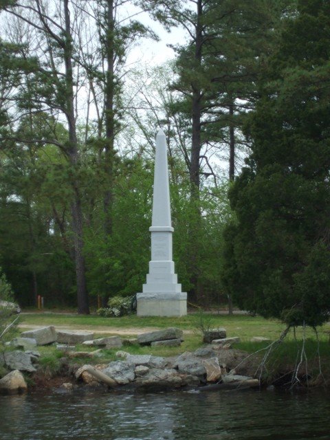 Monument - The Battle of Great Bridge (Revolutionary War)