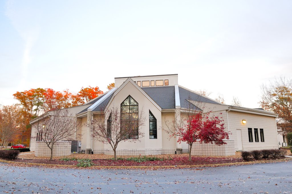 VIRGINIA: CITY OF CHESAPEAKE: Prince of Peace Catholic Church, 621 Cedar Road