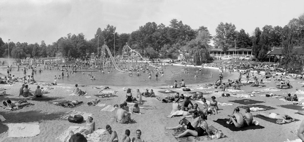 Moores Lake Chester VA 1952