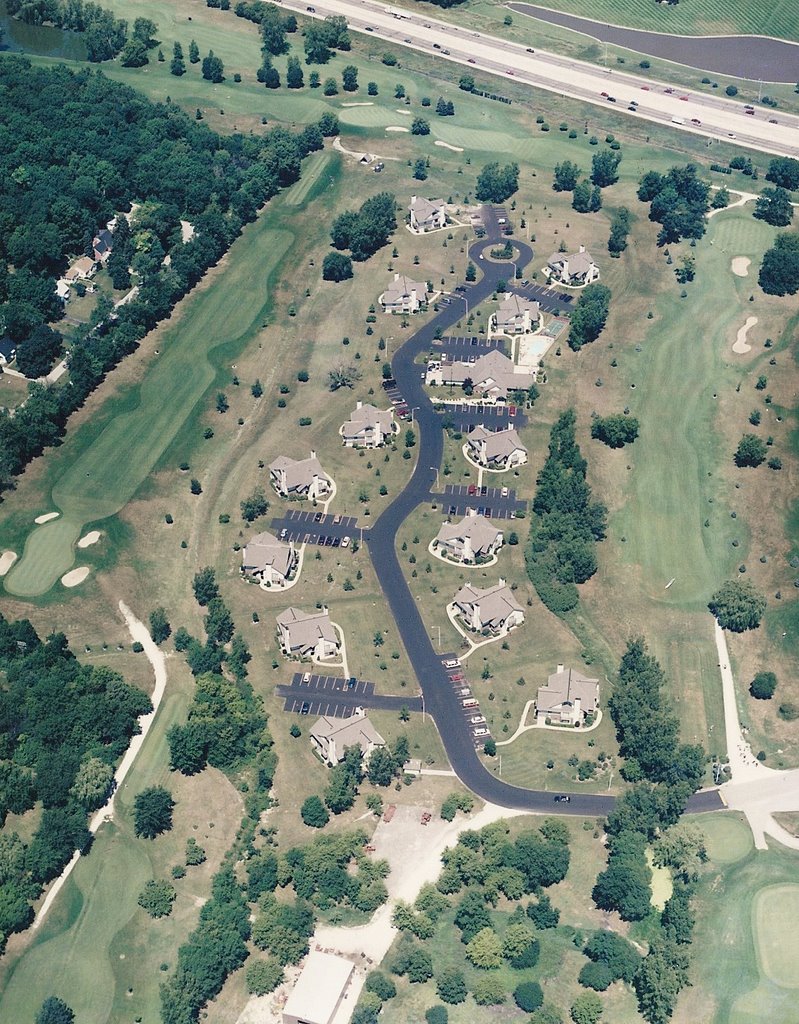 Overview of the Residence Inn by Marriott - Brookfield, WI -- surrounded by an 18-hole golf course!