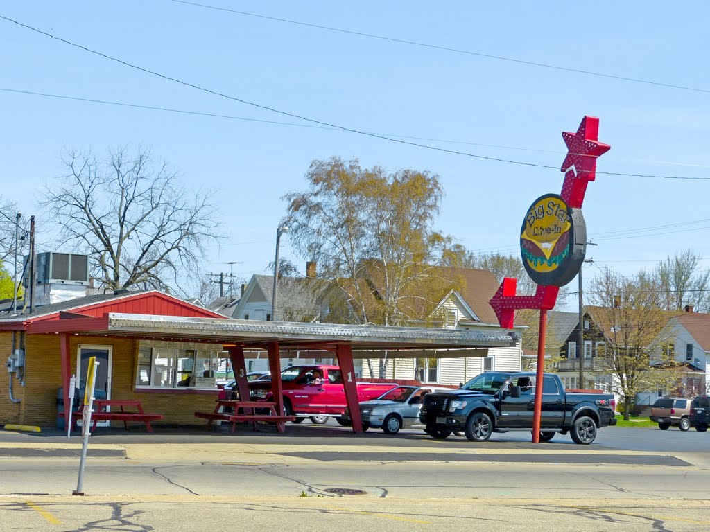 Big Star Drive In