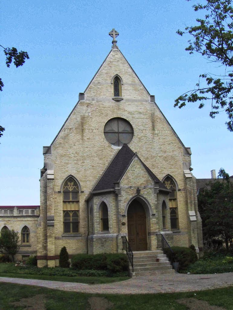 Kemper Center Kemper Chapel, GLCT