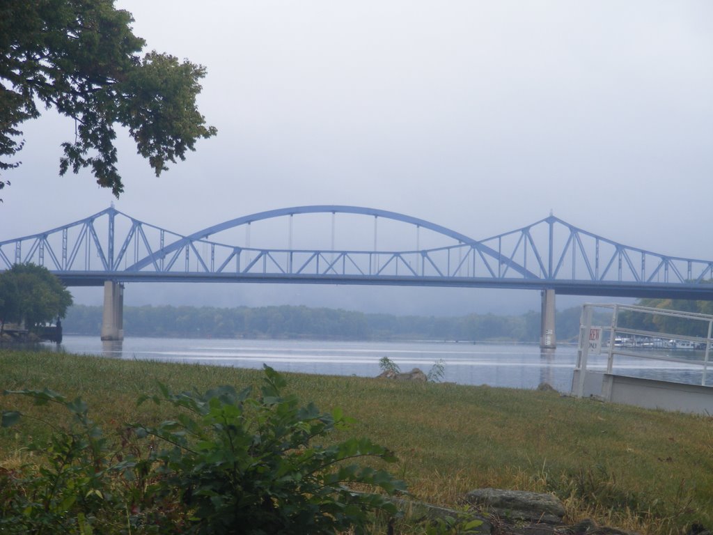 Mississippi River Bridge (La Crosse, Wisconsin)