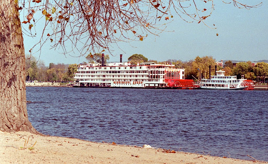 Mississippi Riverboats