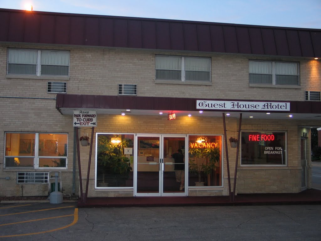 Guest House Motel