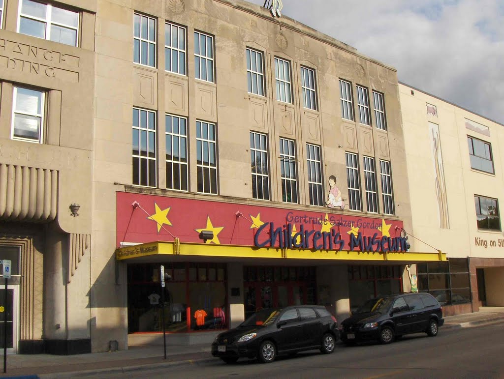 Childrens Museum of La Crosse, GLCT
