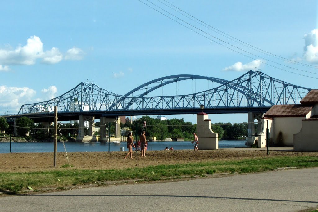 Mississippi River Bridge