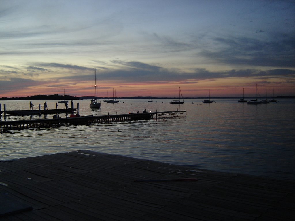 Atardecer en el embarcadero del Lago Mendota