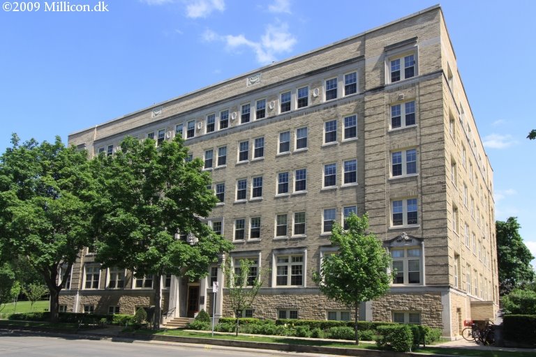 Kennedy Manor Apartments