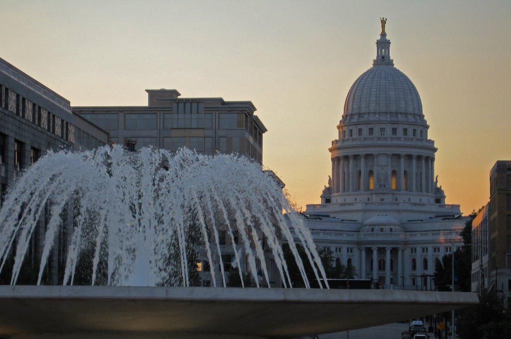 Madison - WI State Capitol from Olin Terrace Rooftop at sunset