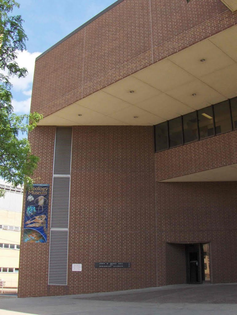 University of Wisconsin-Madison Weeks Hall for Geological Sciences/Geology Museum, GLCT