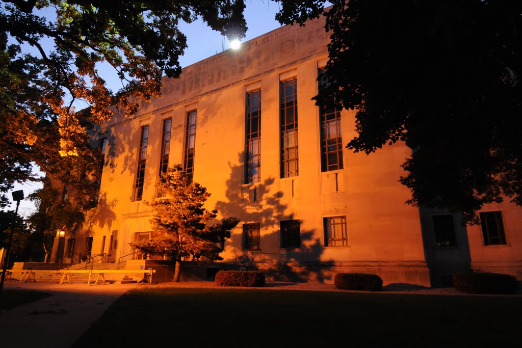 Winnebago Co. Courthouse (1937) Oshkosh WI 7-2014