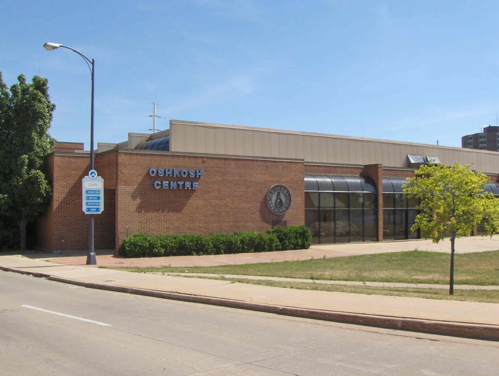 Oshkosh Convention Center, GLCT