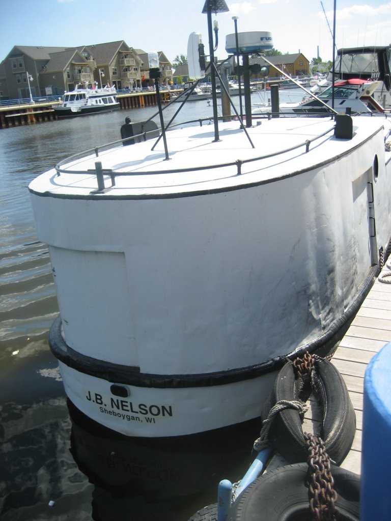 fishing boat on Sheyboygan river