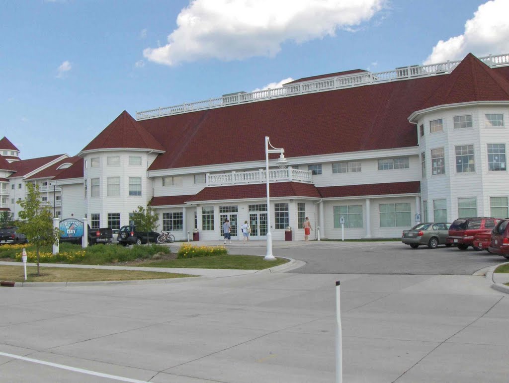 Blue Harbor Resort & Conference Center, GLCT