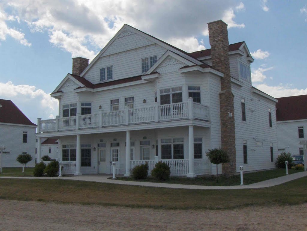 Blue Harbor Resort & Conference Center, GLCT