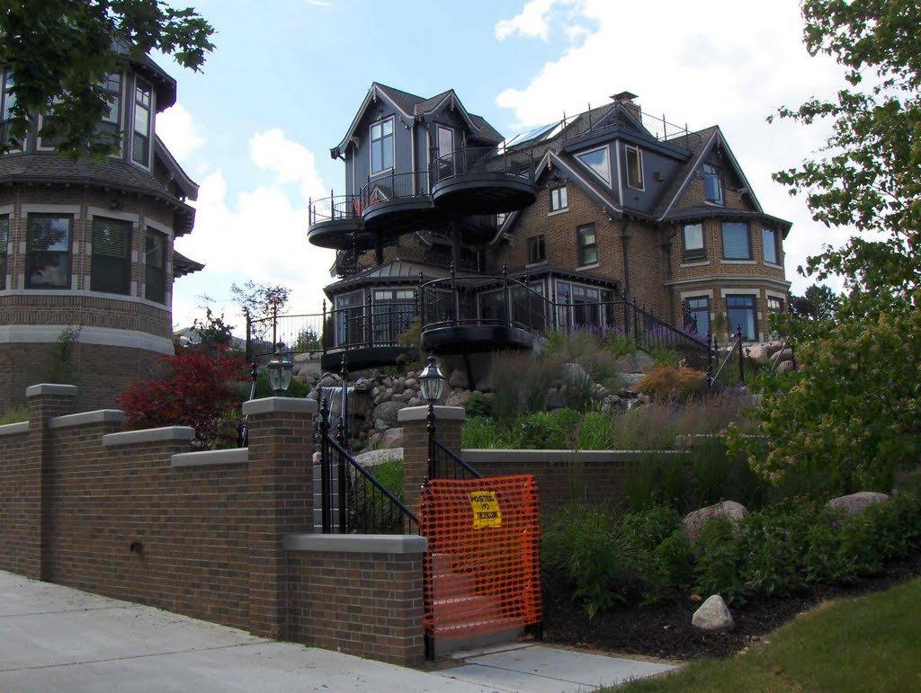 Broughton Street Street @ Ontario Avenue, GLCT