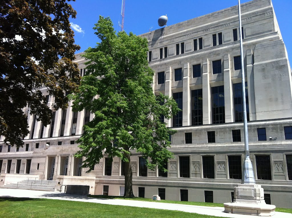 Sheboygan County Courthouse from SW