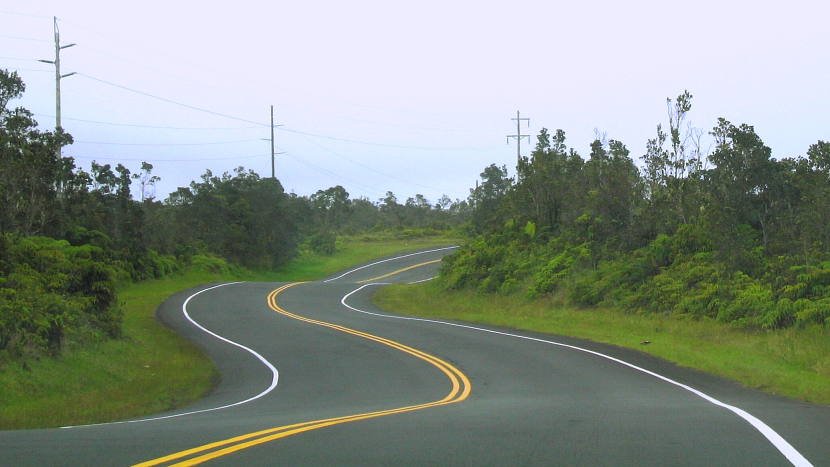 Hawaii winding road to Hilo