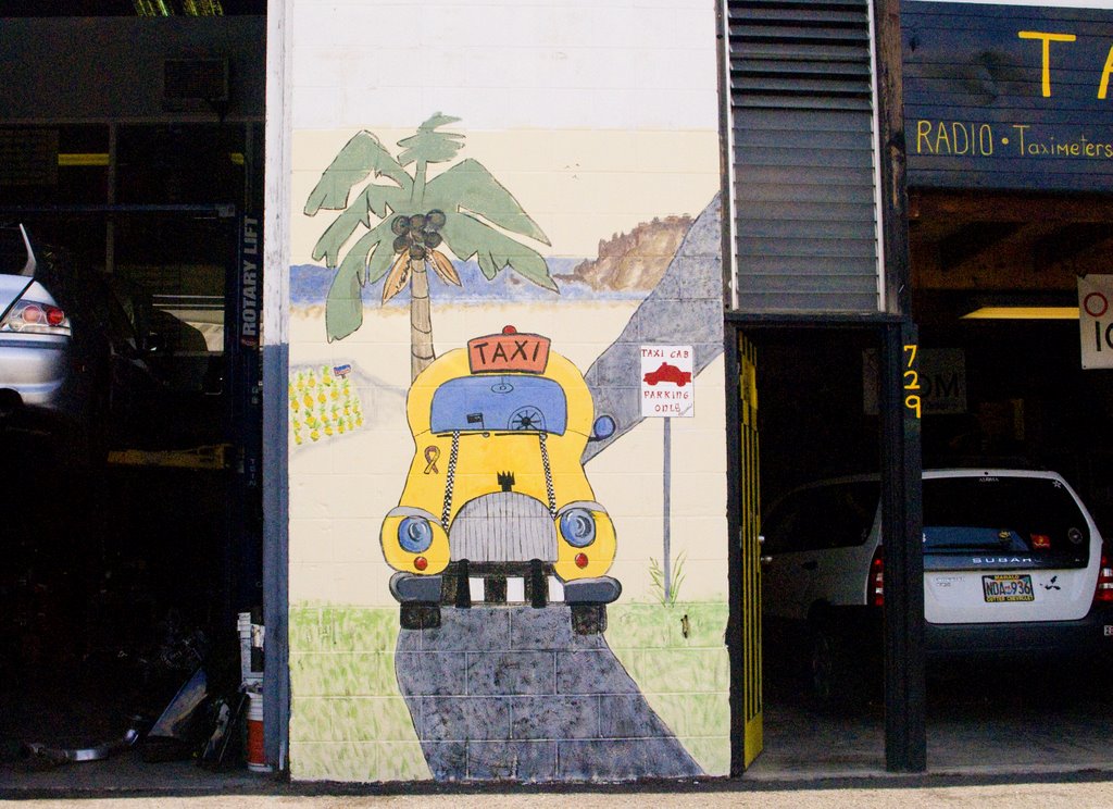 Cute mural at a mechanic shop off Ala Moana, Honolulu