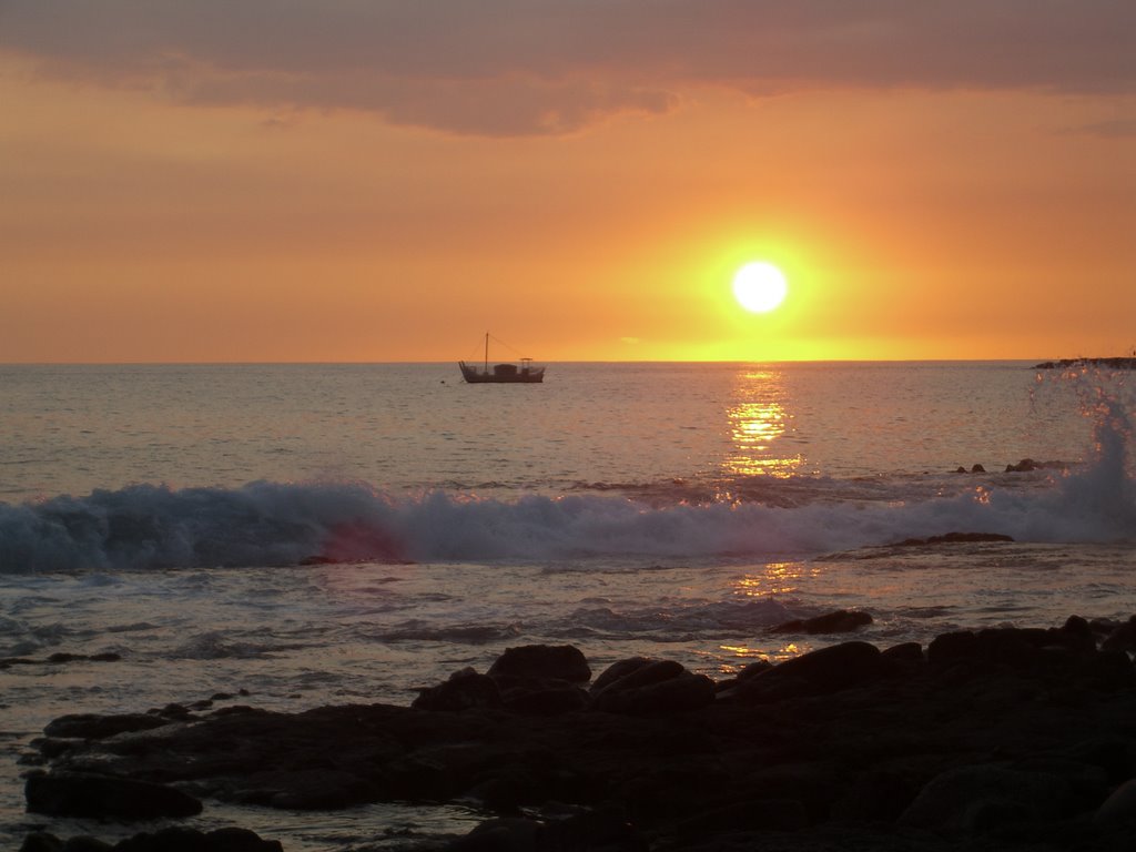 Sunset at Oneo Bay (Kailua-Kona)