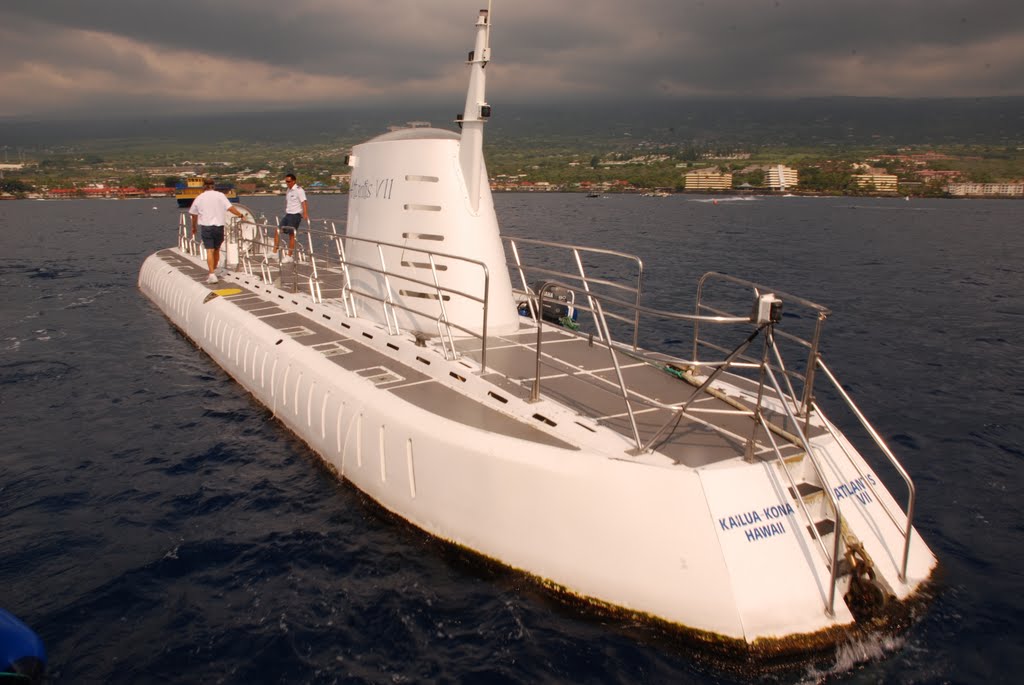 Atlantis Submarine
