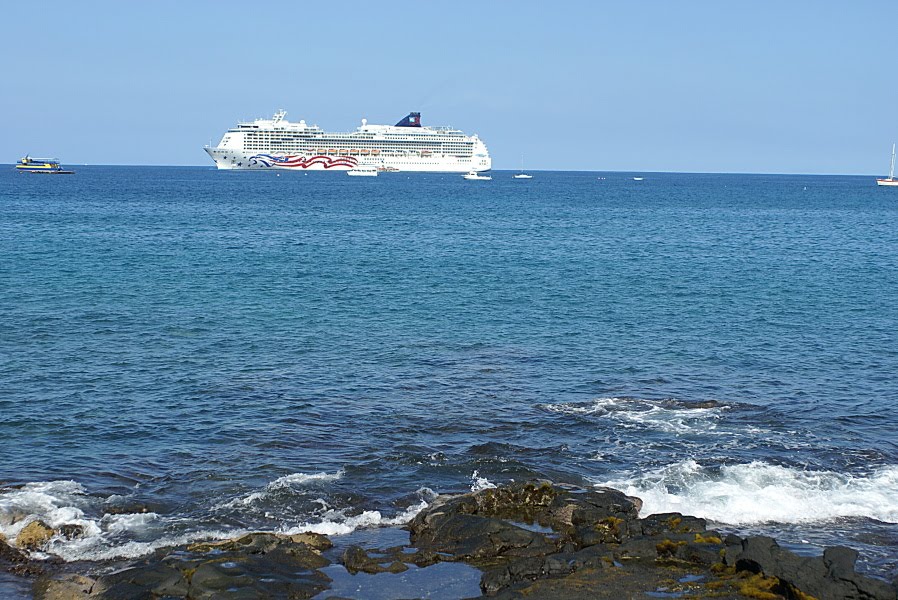 Cruise ship 大型客船