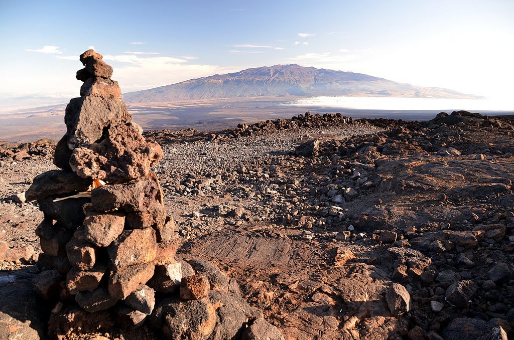 2011-10-06 The first Cairn right by the road while ascending Mauna Loa from the Weather Observatory.