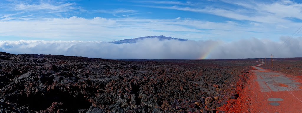 Hawaii - Mauna Loa - Mauna Kia - Roadside Rainbow 120 - nwicon.com