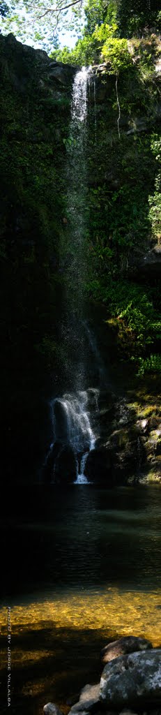 Puu waiole Waterfall North Kohala