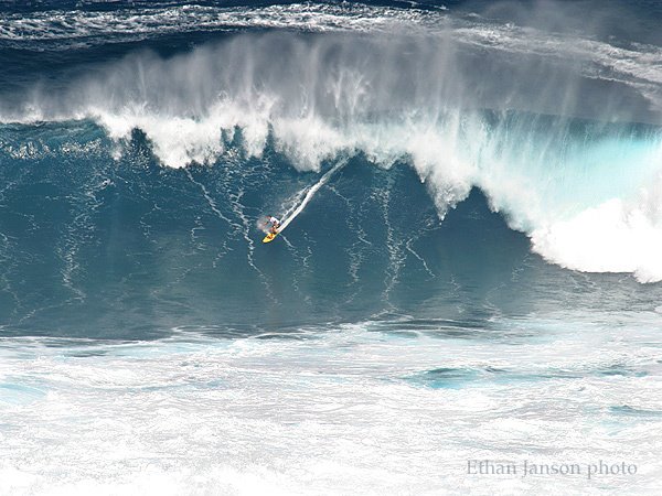 169a-jaws-surfing